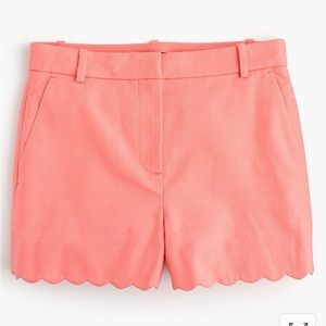 J.Crew 3” short with scalloped hem in white EUC